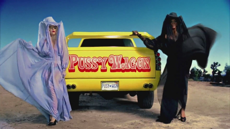 Lady Gaga S Telephone Video Features The Pussy Wagon From Kill Bill