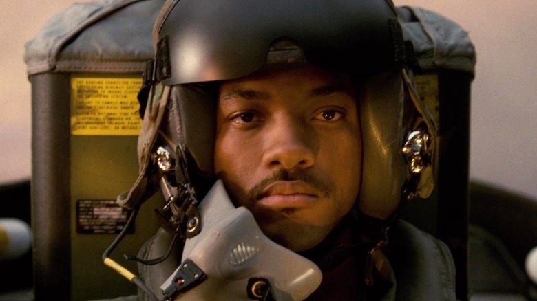 Will Smith as Steven Hiller sitting in the cockpit in Independence Day