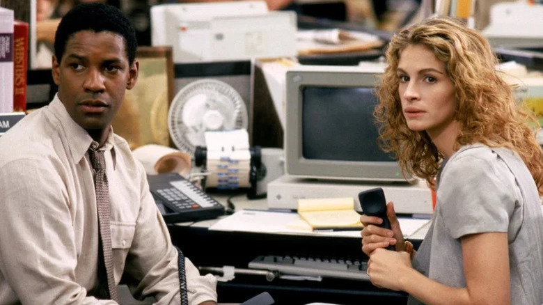 Denzel Washington & Julia Roberts as Gray & Darby in The Pelican Brief