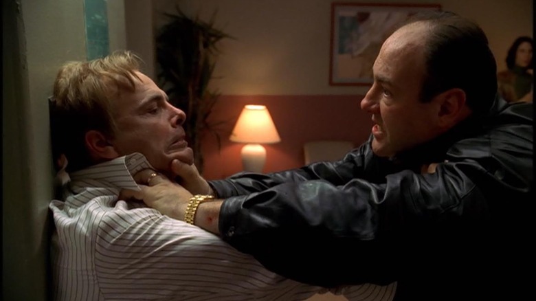 Joey Pantoliano and James Gandolfini as Ralph and Tony, fighting each other on the Sopranos