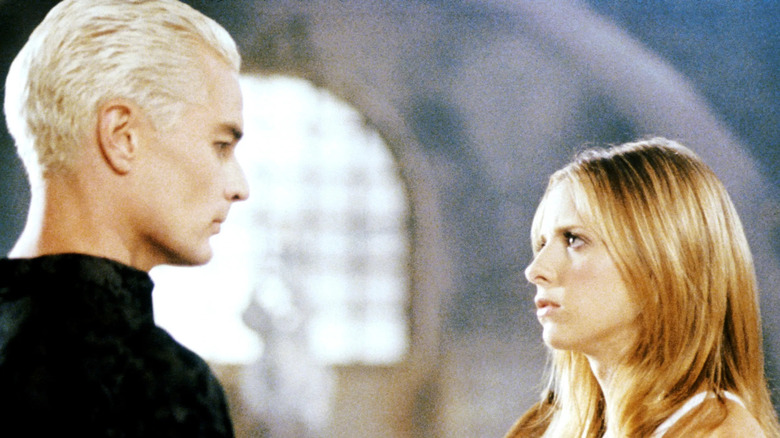 Spike staring at Buffy the Vampire Slayer