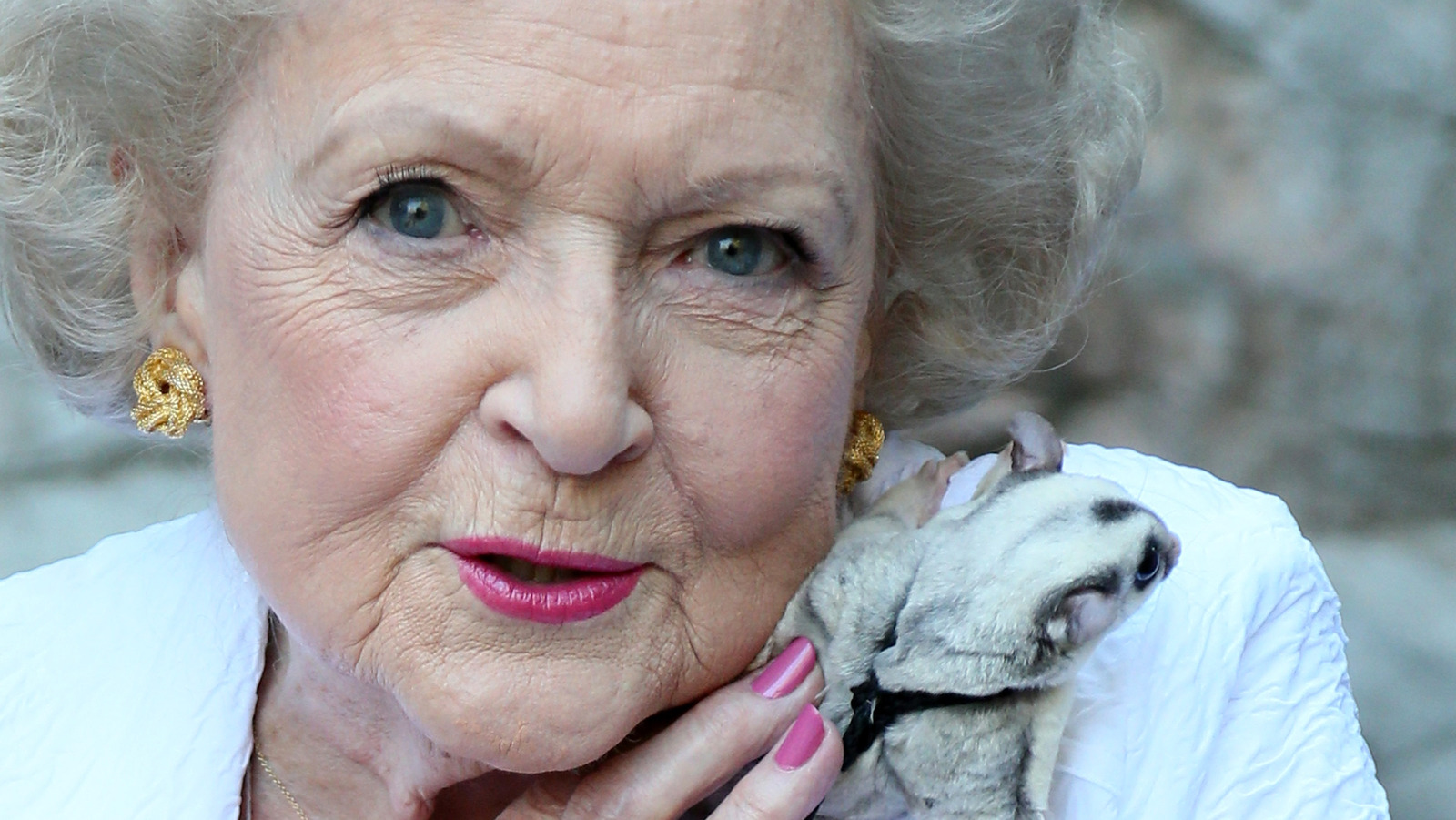 10 Moments In Pop Culture Where Betty White Proved She Was The GOAT