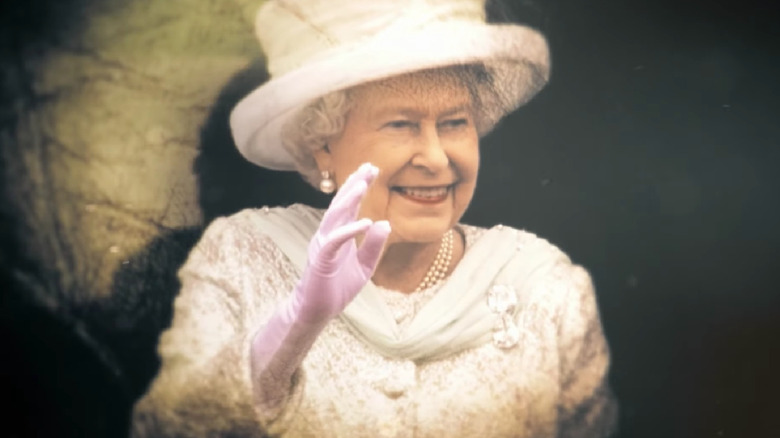 Queen Elizabeth II waving