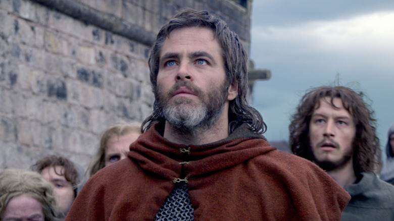 Chris Pine and Lorne MacFadyen in Outlaw King