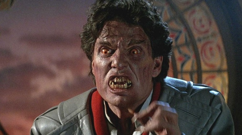 Chris Sarandon turns into vampire