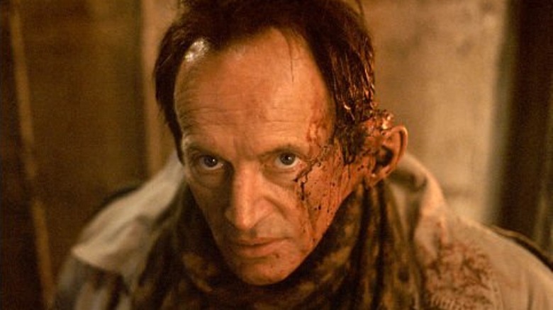 Bishop II with wounded ear in Alien 3