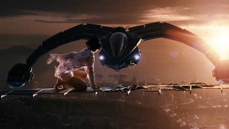 Cloud Atlas' Sonmi-451 looking at an aircraft