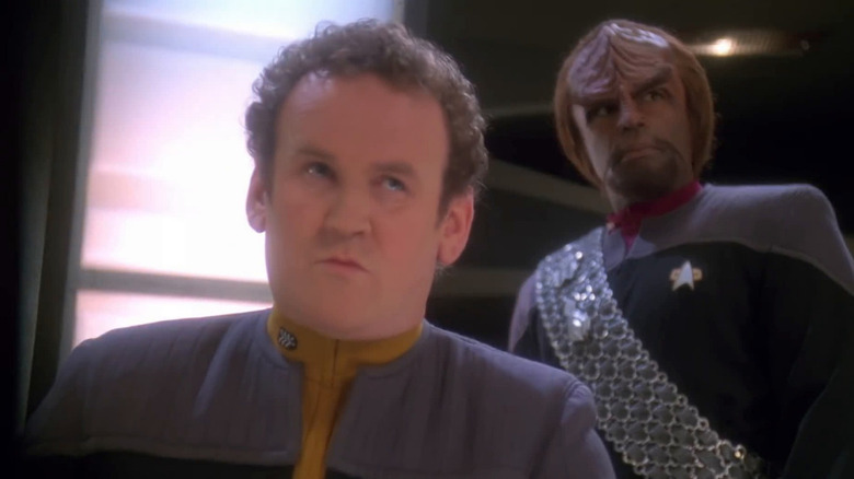 Miles O'Brien and Worf share a moment