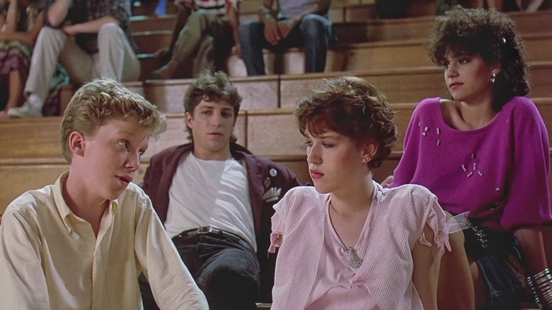 Anthony Michael Hall and Molly Ringwald in SIXTEEN CANDLES