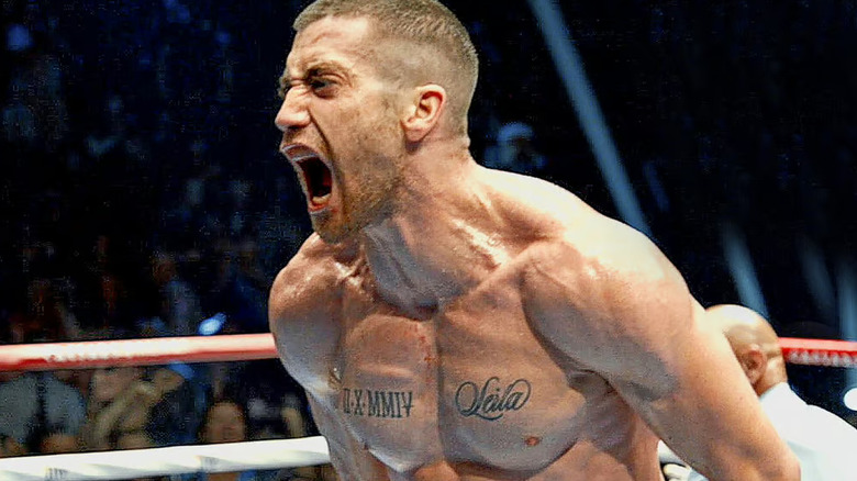 Jake Gyllenhaal as Billy "The Great" Hope screams in boxing ring in Southpaw