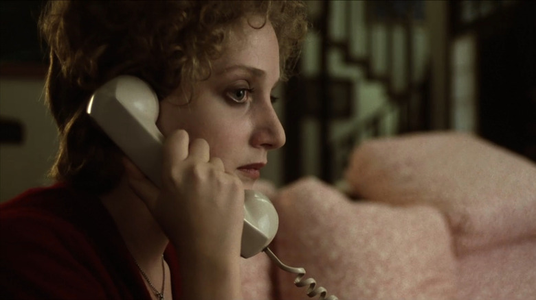 Jill (Carol Kane) on phone in When a Stranger Calls