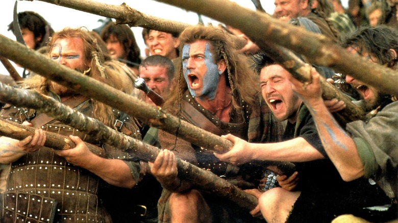 William Wallace (Mel Gibson) and army prepare to charge in Braveheart