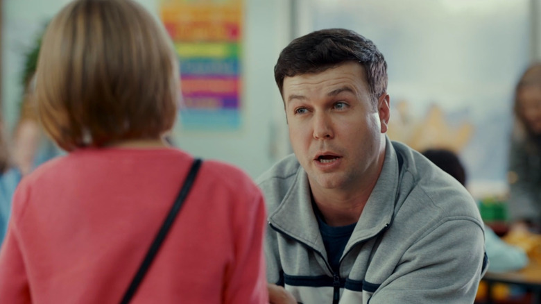 Will Cooper (Taran Killam) talking to his daughter on Single Parents