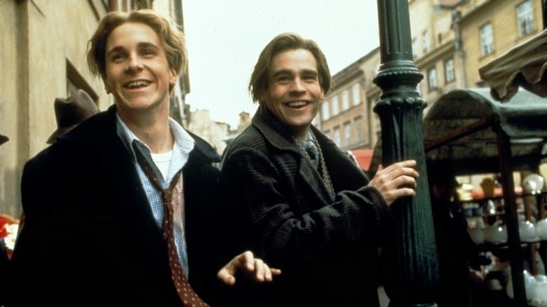 Christian Bale Robert Sean Leonard on street corner