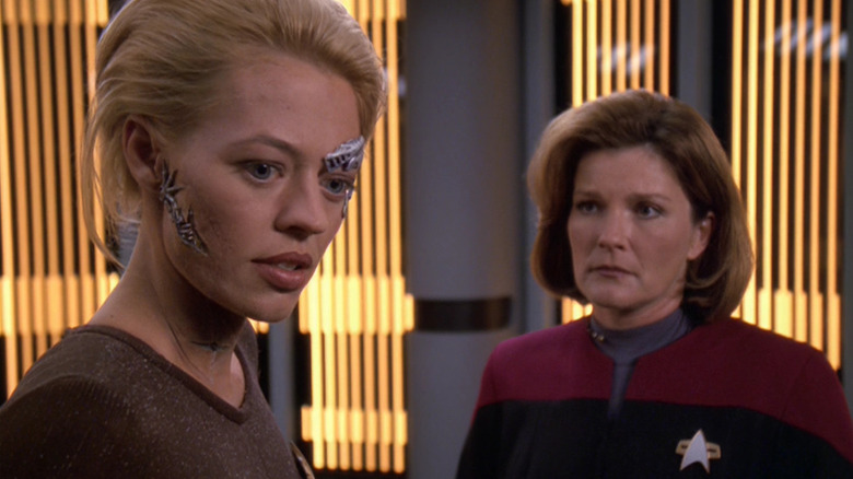 Janeway (Kate Mulgrew) watches a confused Seven of Nine (Jeri Ryan) in Star Trek: Voyager