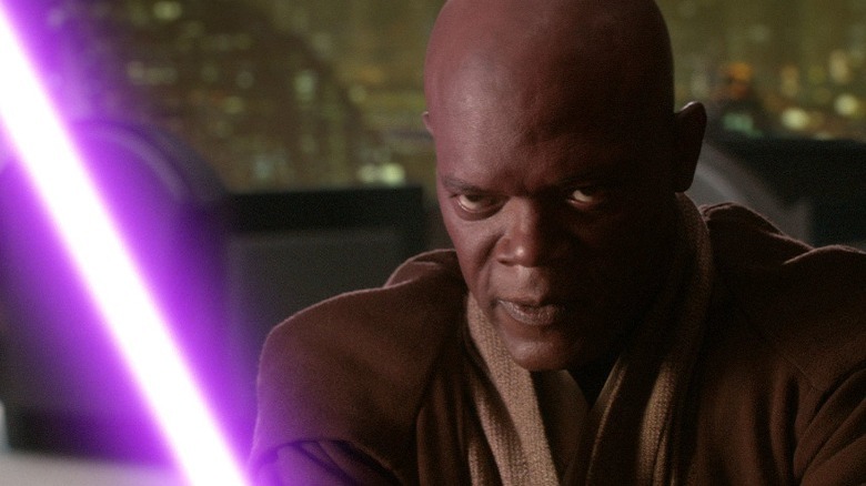 Mace Windu with purple lightsaber