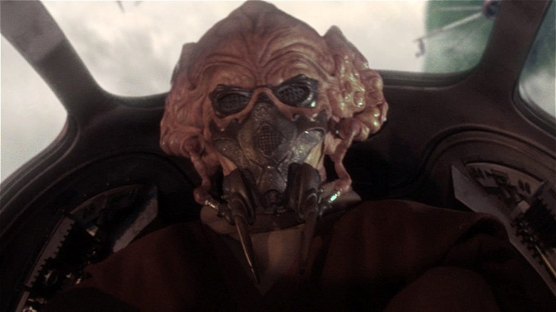 Plo Koon in starship