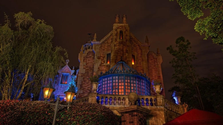 Haunted Mansion at Magic Kingdom