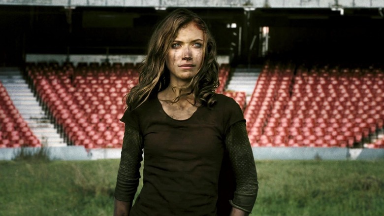 Imogen Poots in abandoned football stadium in 28 Weeks Later