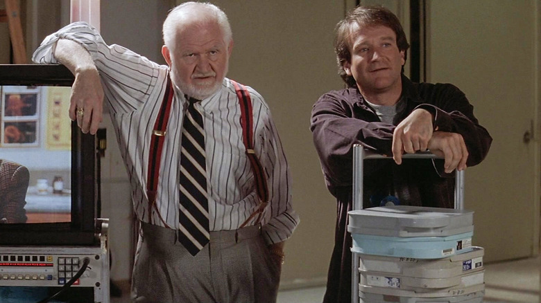 Robert Prosky and Robin Williams in Mrs Doubtfire