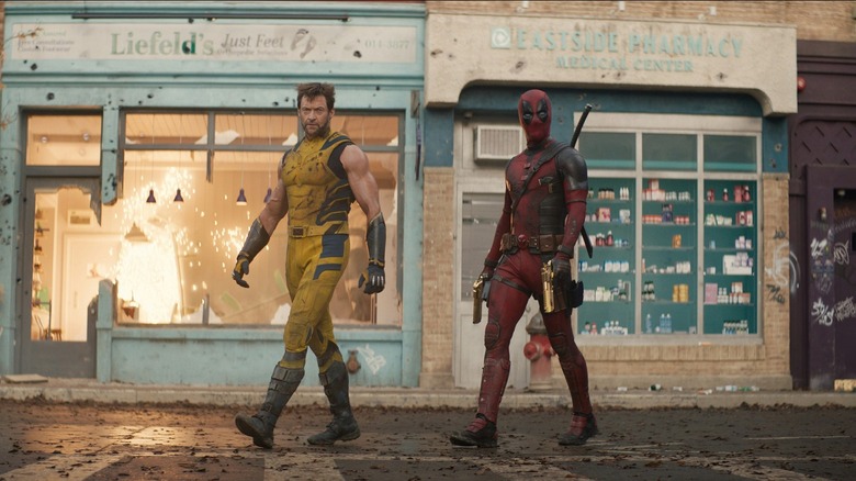 Deadpool & Wolverine Deadpool variant fight 