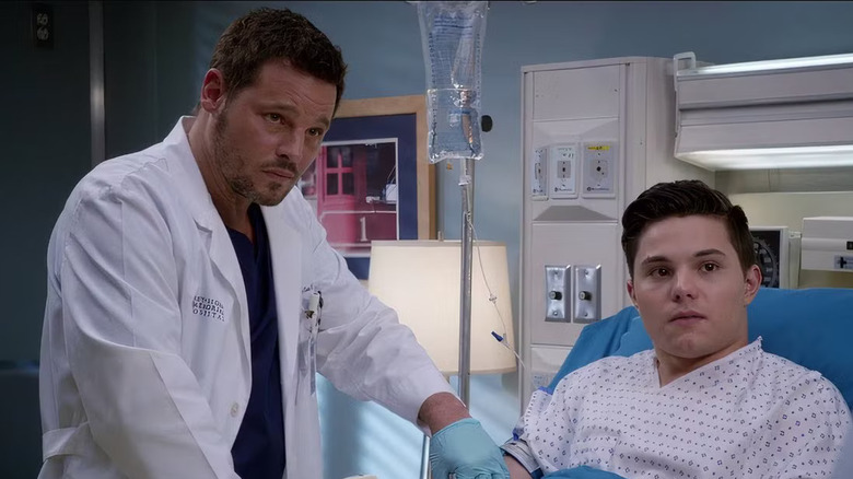 Karev with Oscar on Grey's Anatomy: B-Team