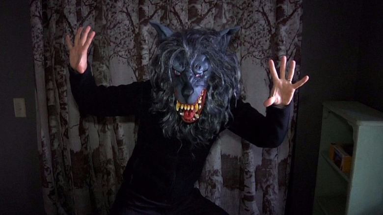 duplass wears wolf mask in Creep