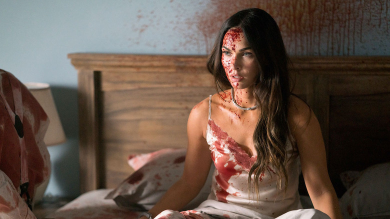 megan fox covered in blood in Till Death