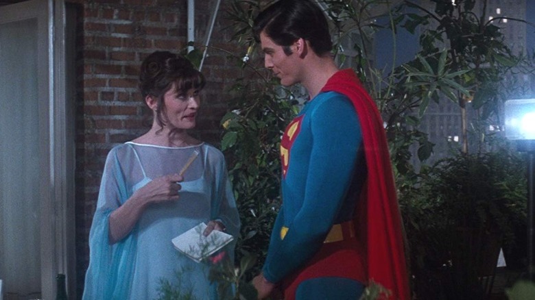 Superman is a polite guest for Lois Lane