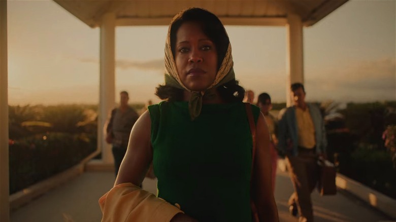 Regina King green dress head wrap