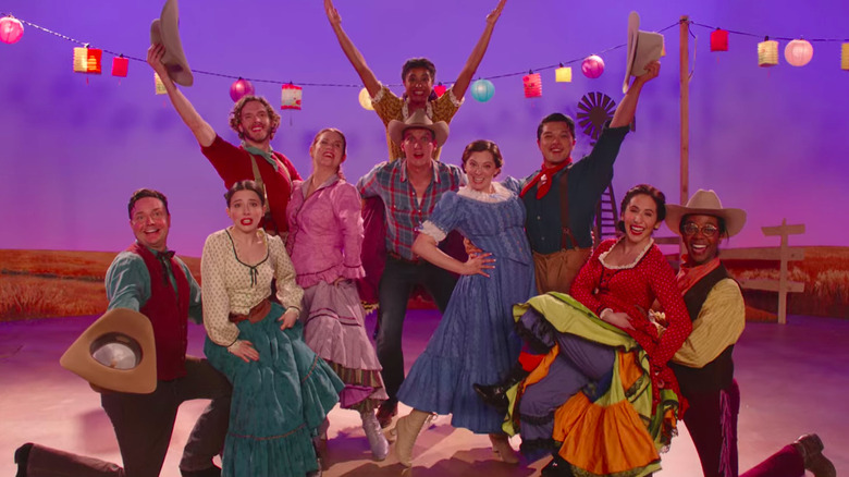 Crazy Ex-Girlfriend cast performs musical number