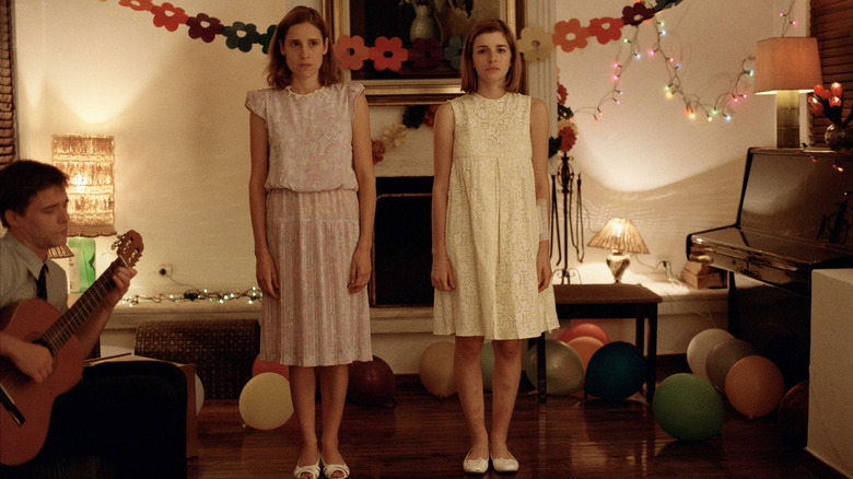 Angeliki Papoulia and Mary Tsoni in Dogtooth