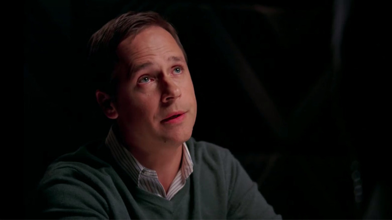 Chad Lowe gets interrogated in Bones