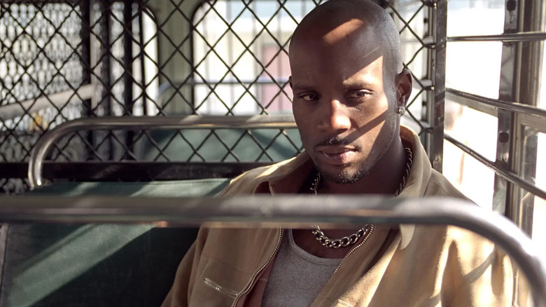 DMX como Anthony Fait em um ônibus da prisão no berço 2 o túmulo