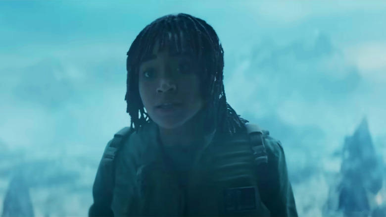 Mae on a snowy cliffside on Carlac in Star Wars: The Acolyte