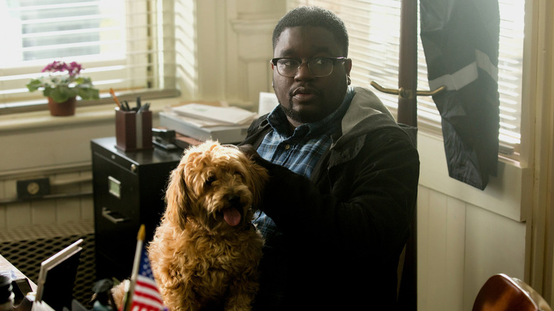 Lil Rel Howery como Rod em Saia