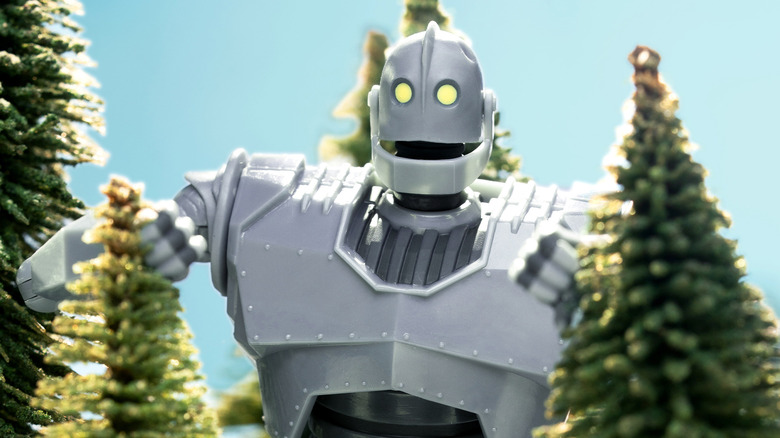 Super7's Iron Giant DELUXE Action Figure peeking through trees