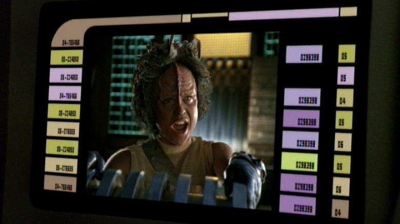 Star Trek: Voyager Initiations screen