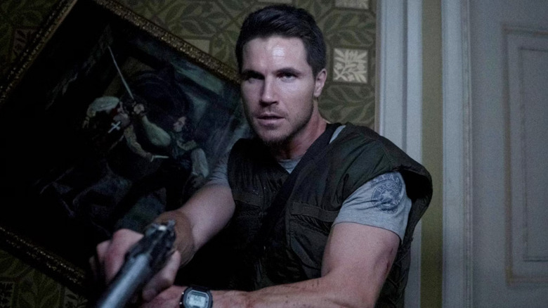 Robbie Amell, Resident Evil: Welcome to Raccoon City