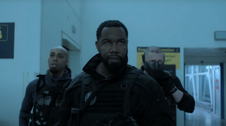 Michael Jai White, mais um tiro