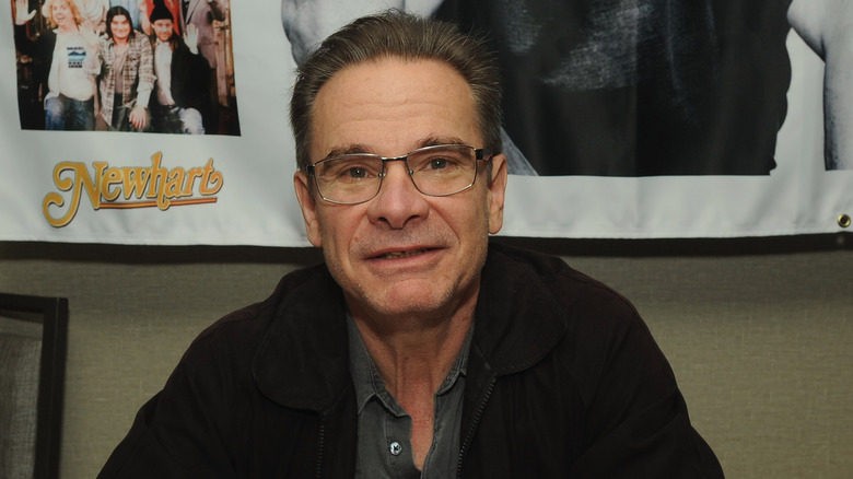 Peter Scolari at a convention.