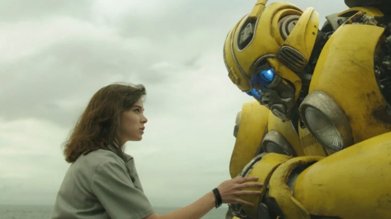 Charlie Watson talking to Bumblebee