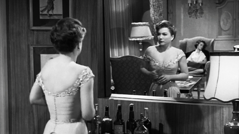 Anne Baxter and Barbara Bates in All About Eve