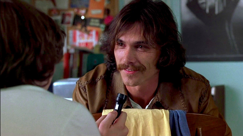 Billy Crudup talks to Patrick Fugit in Almost Famous