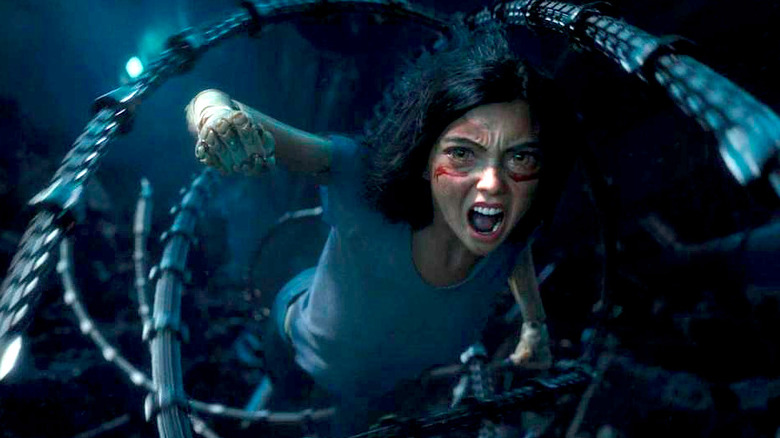 Rosa Salazar fights in Alita: Battle Angel