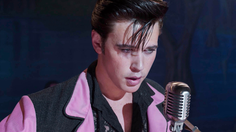 Austin Bulter as Elvis Presley in Elvis