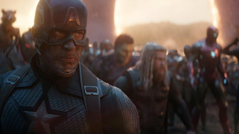 Avengers Endgame Cap on battlefield