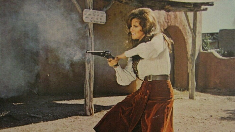 Raquel Welch in Bandolero!