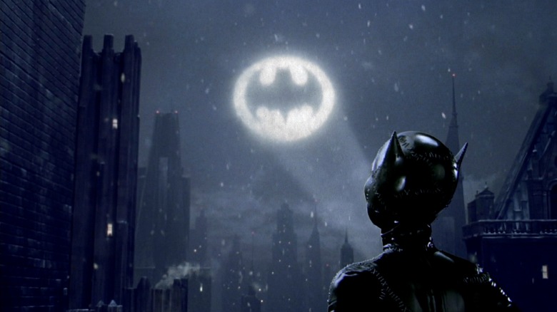 Batman Returns Bat-Signal Catwoman