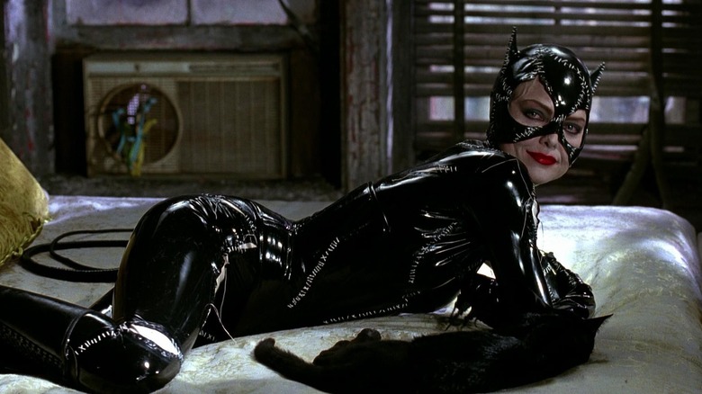 Batman Returns, Catwoman, cat